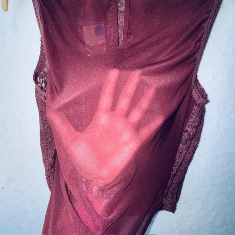 Free People Tea Party Top Burgundy Wine MED Womens Lace Sheer Peasant Boho NWT - Picture 3 of 8